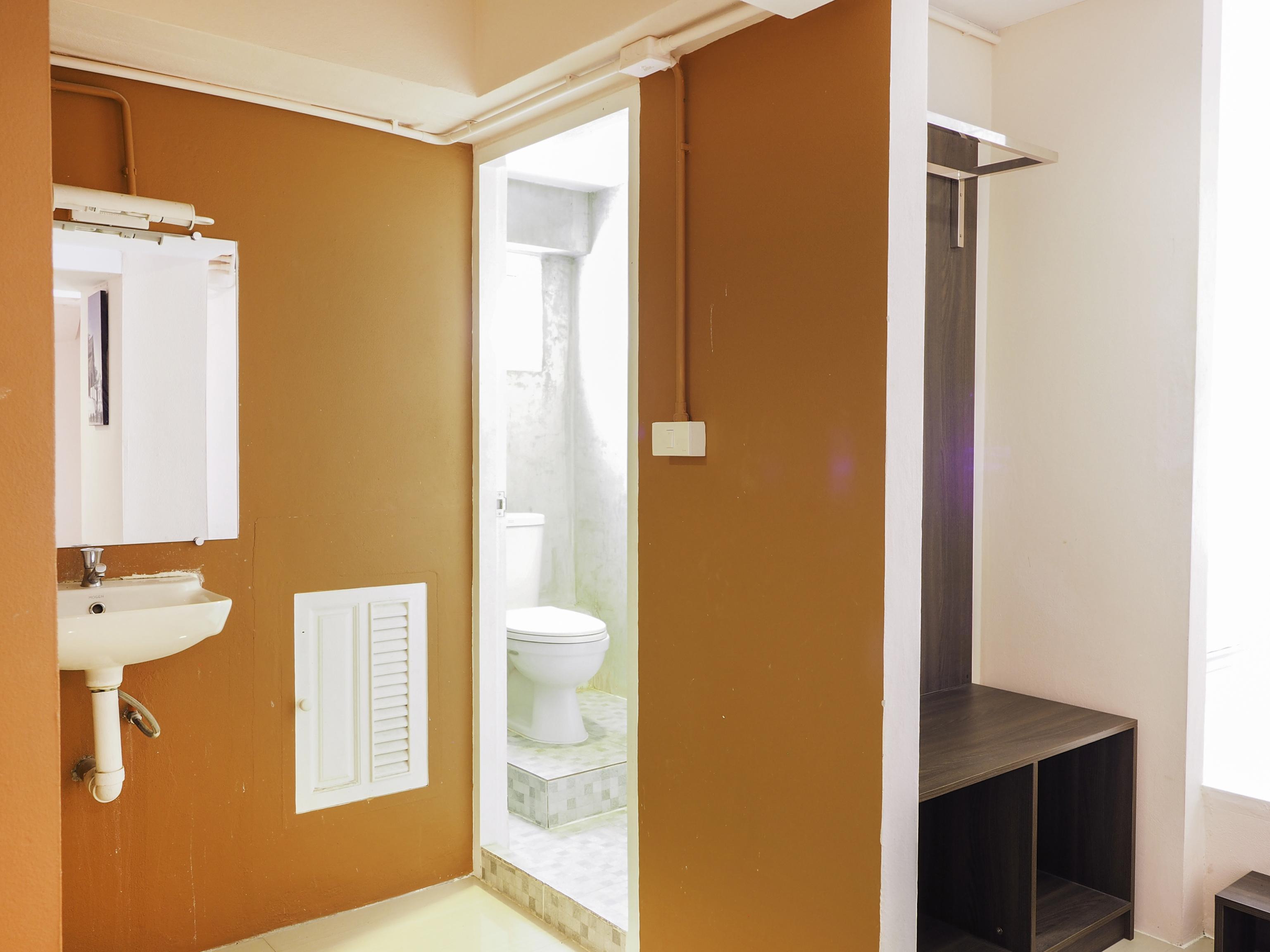 צ'יאנג מאי Oyo 983 The Private Hotel מראה חיצוני תמונה