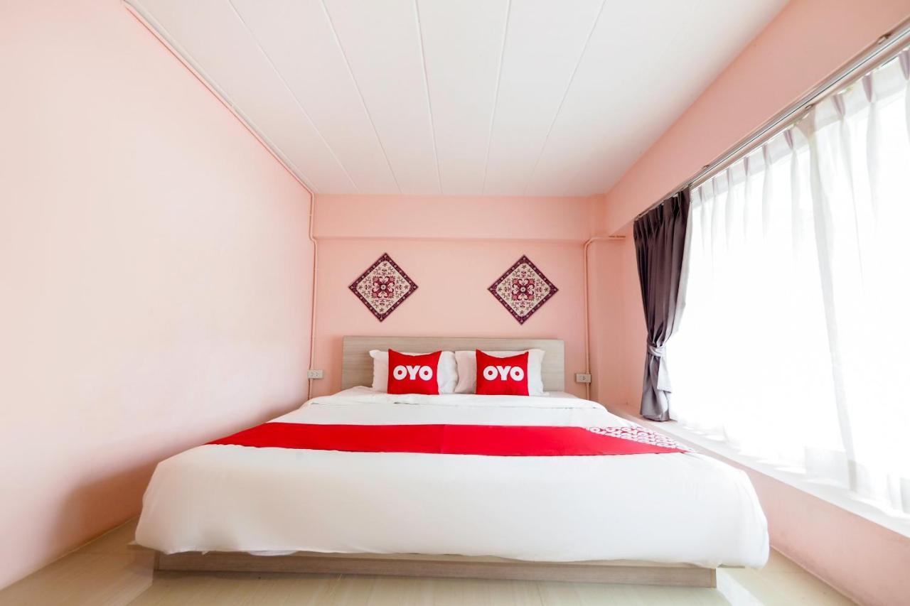 צ'יאנג מאי Oyo 983 The Private Hotel מראה חיצוני תמונה