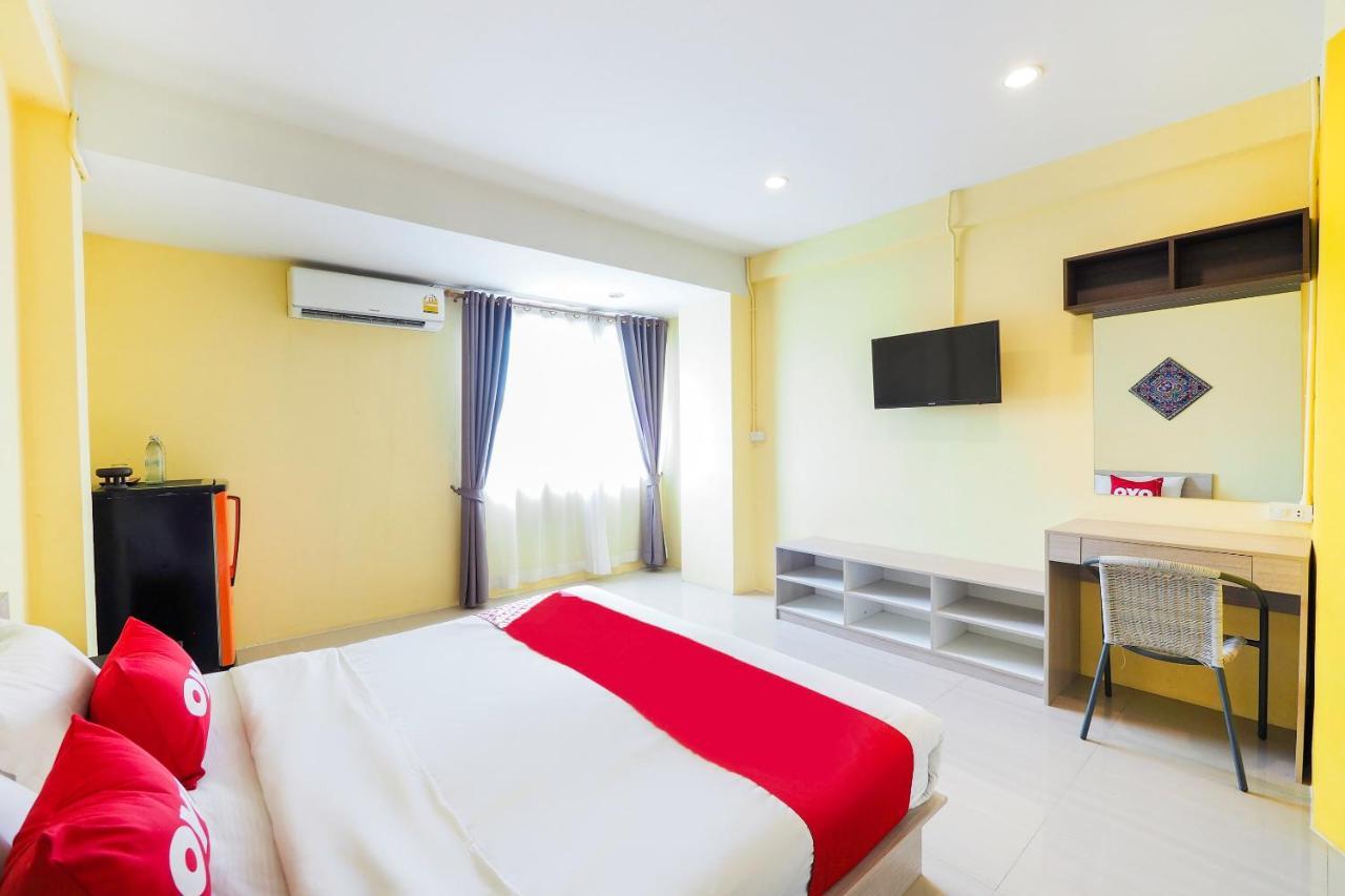 צ'יאנג מאי Oyo 983 The Private Hotel מראה חיצוני תמונה