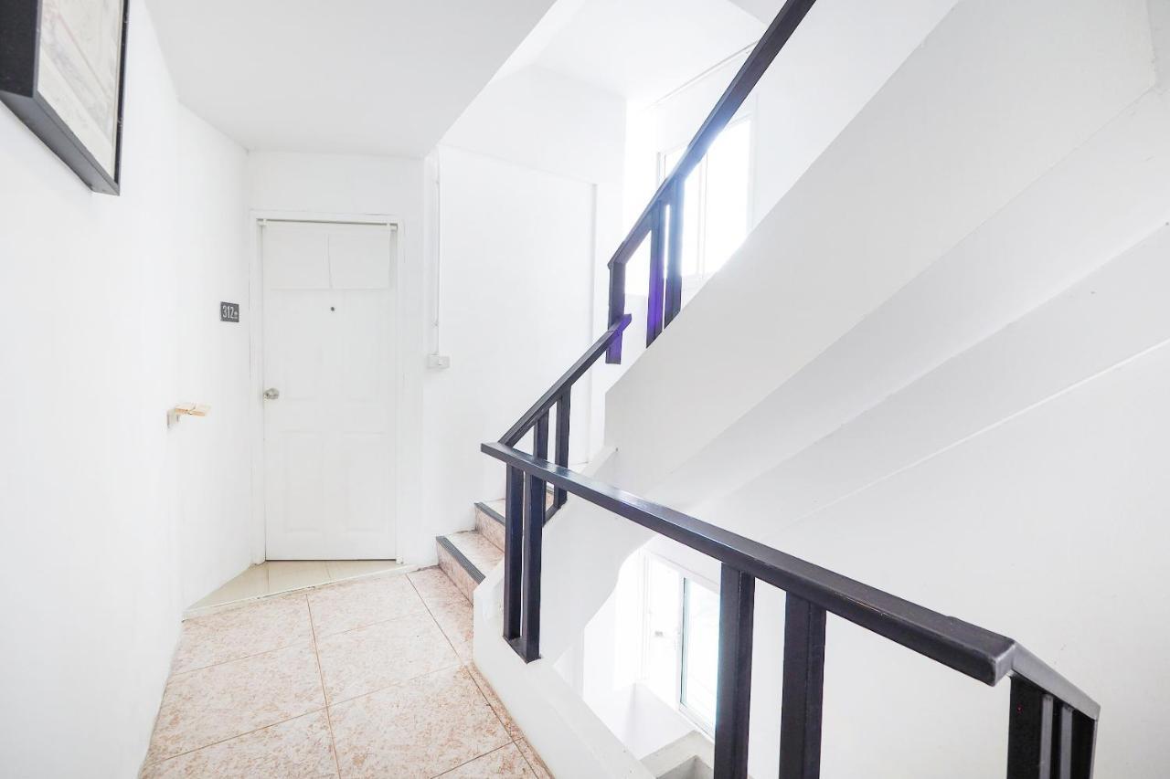 צ'יאנג מאי Oyo 983 The Private Hotel מראה חיצוני תמונה