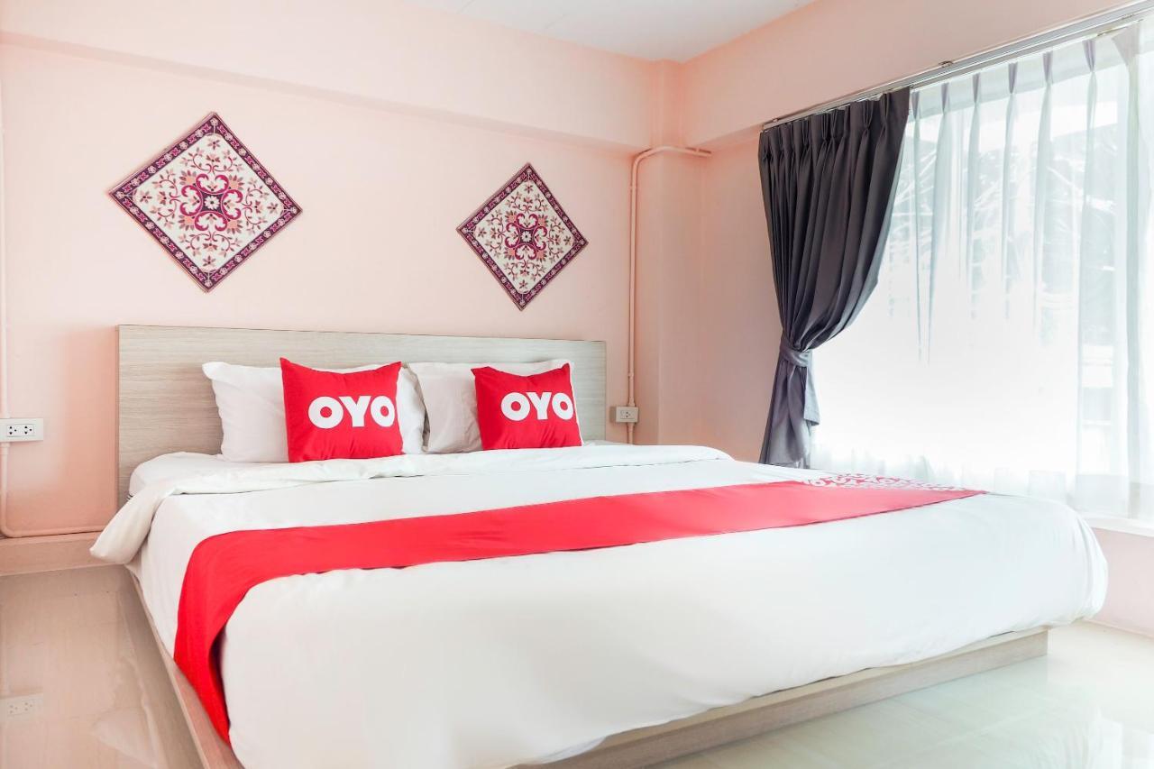 צ'יאנג מאי Oyo 983 The Private Hotel מראה חיצוני תמונה